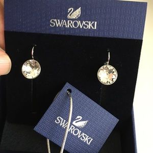NEW Swarovski Crystal Bella Light Pierced Earrings